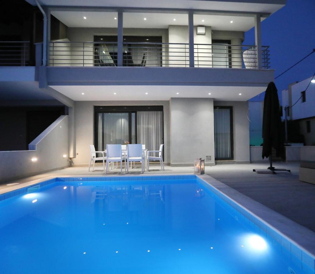Heaven Horizon Villa Karianí Extérieur photo