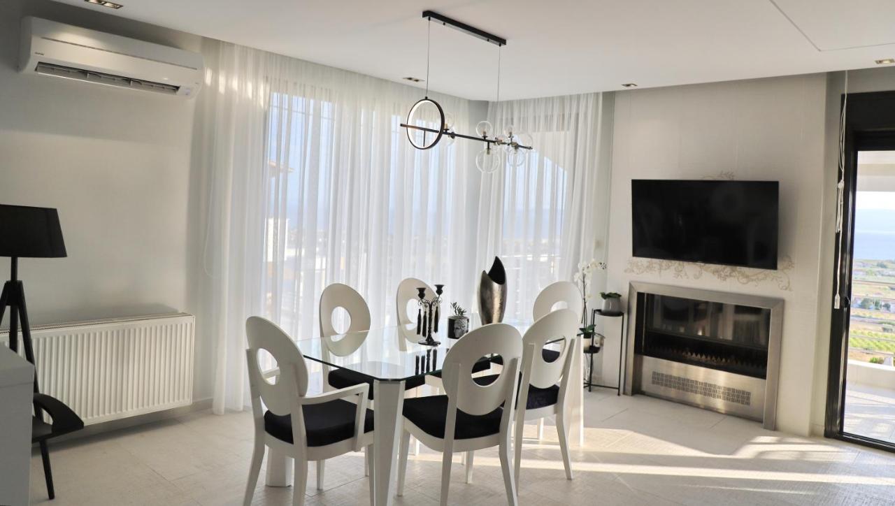 Heaven Horizon Villa Karianí Extérieur photo