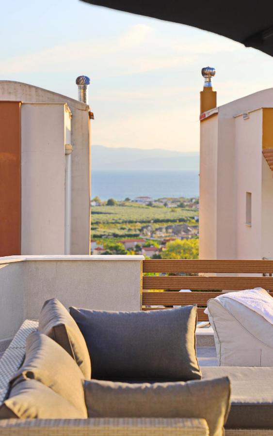 Heaven Horizon Villa Karianí Extérieur photo
