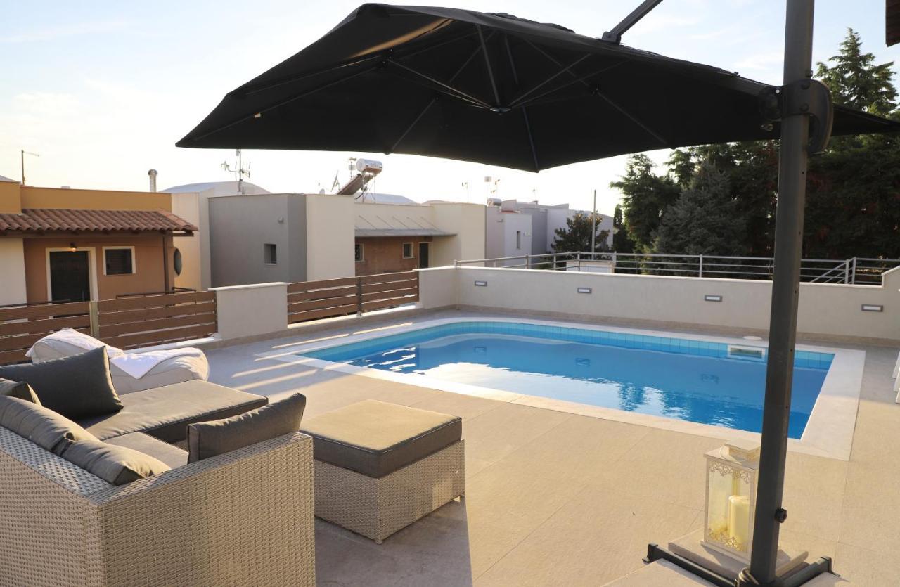 Heaven Horizon Villa Karianí Extérieur photo